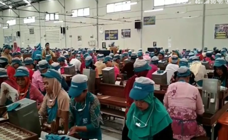 PP Pengupahan 2026 Resmi Terbit, Kenaikan Upah Buruh Pakai Rumus Baru, Simak Baik-baik